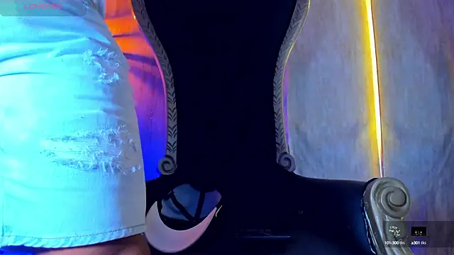 thaddeus king online show from October 2025 11:36:01 PM