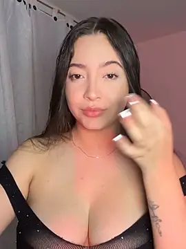 NathRossi online show from October 2025 01:41:02 AM