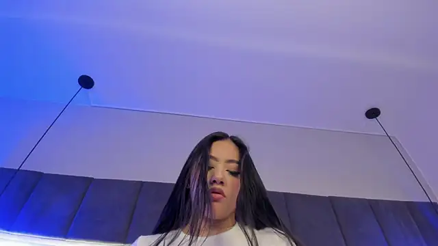 nicolle pierce online show from January 2025 12:16:01 PM