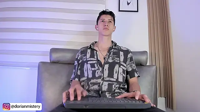 Dorianmistery2322  online show from March 2026 11:21:02 PM