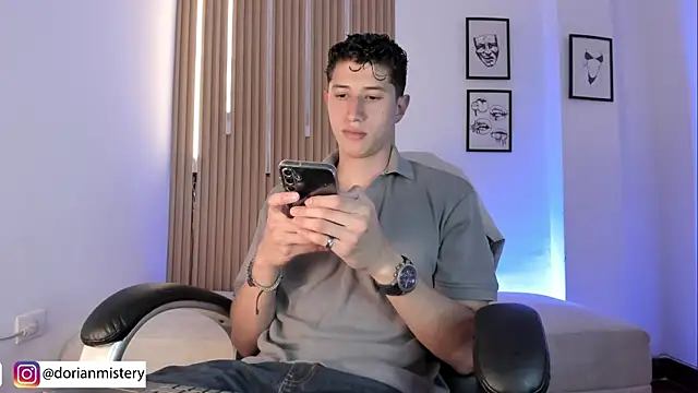 Snapshot of Dorianmistery2322_ chatting on June 2026 02:58:02 AM Dorianmistery2322 online show from June 2026 02:58:02 AM