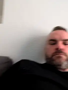 Deeptharot--001 online show from April 2026 06:19:01 AM