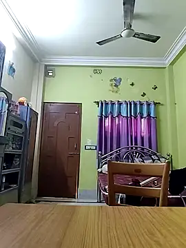 Royalgirl667 online show from December 2024 05:59:01 AM