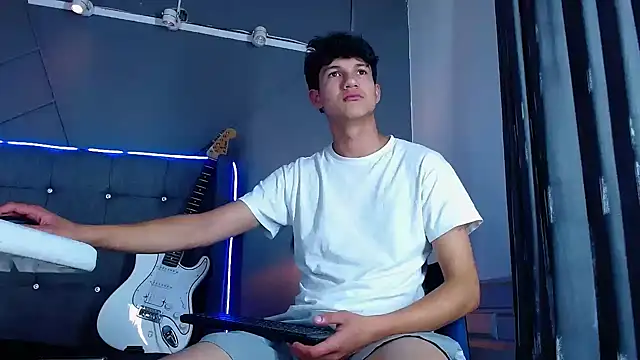 Snapshot of jason_graeats chatting on March 2025 03:22:02 AM jason graeats online show from March 2025 03:22:02 AM