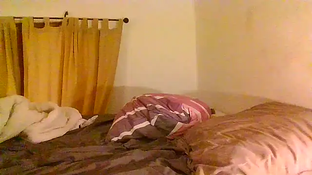 Vespa Crabo online show from December 2024 06:28:02 PM