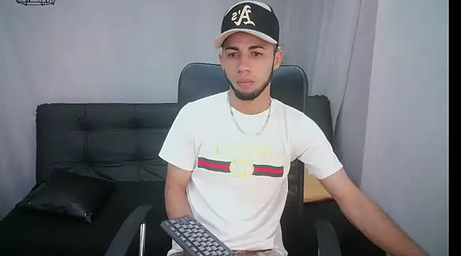 jhon ath online show from February 2025 03:31:01 AM