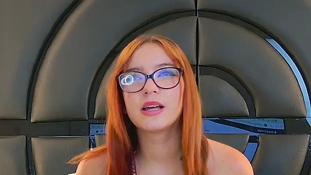 LiliFox18 online show from March 2025 01:16:01 AM