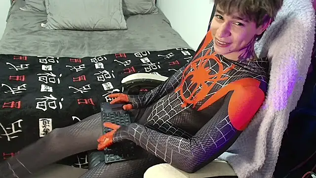 Zacktk7 online show from April 2026 07:18:02 PM