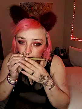 IzanamiNova online show from March 2025 06:27:01 AM