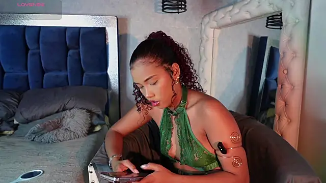 Snapshot of Salome_Williamss chatting on May 2026 12:36:02 PM Salome Williamss online show from May 2026 12:36:02 PM