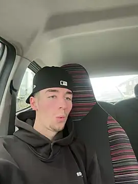 MikesWood21 online show from January 2025 03:22:02 PM