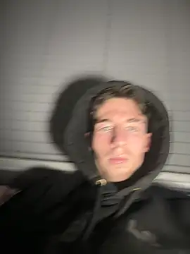 MikesWood21 online show from February 2025 01:41:02 AM