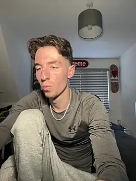 MikesWood21 online show from March 2025 02:26:02 PM