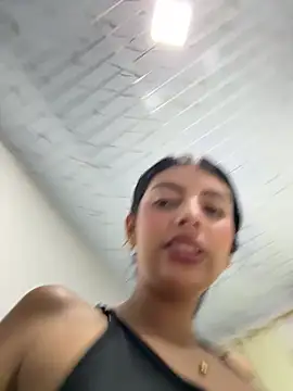 Baby Niels online show from January 2026 11:03:02 PM