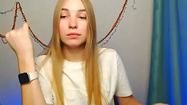 Queen ofLove online show from January 2026 07:38:01 PM