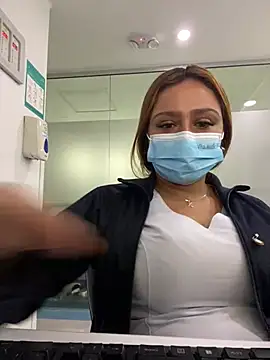 Keittly  online show from December 2024 12:32:02 AM