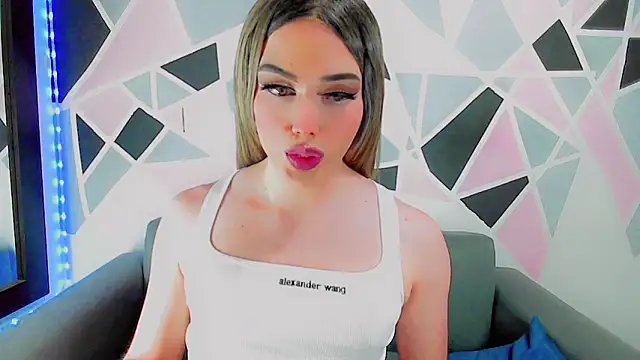 Nicky loveex online show from February 2025 07:59:02 AM