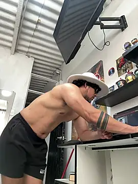 Snapshot of ikkipro chatting on February 2026 08:07:02 PM ikkipro online show from February 2026 08:07:02 PM