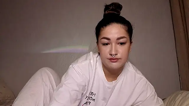 Aria Blisss online show from December 2025 01:25:02 AM