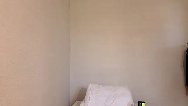 Snapshot of Aria_Blisss chatting on June 2026 05:12:01 AM Aria Blisss online show from June 2026 05:12:01 AM
