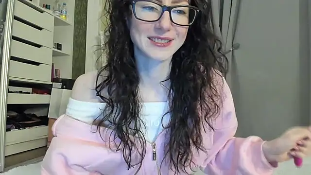 Baby Jewel online show from November 2025 11:10:01 AM