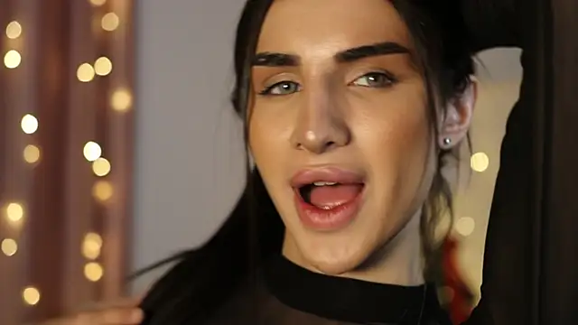 Snapshot of Kim_Oberlin_ chatting on December 2024 11:09:01 AM Kim Oberlin online show from December 2024 11:09:01 AM