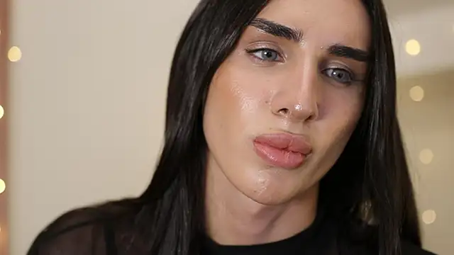 Snapshot of Kim_Oberlin_ chatting on January 2025 03:44:01 PM Kim Oberlin online show from January 2025 03:44:01 PM