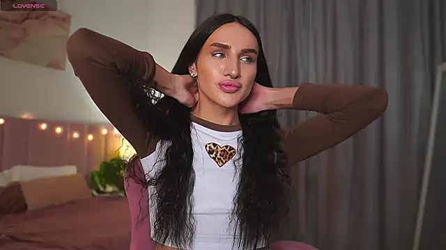 Snapshot of Kim_Oberlin_ chatting on February 2025 10:37:02 AM Kim Oberlin online show from February 2025 10:37:02 AM