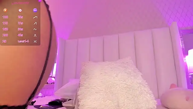 SophiaSmiiths  online show from February 2025 06:43:01 AM