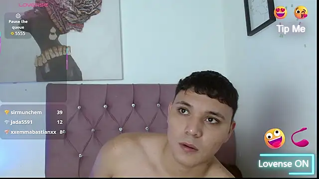 couple lovelyds online show from October 2025 08:42:02 PM