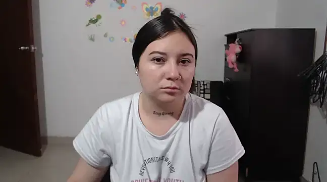 Snapshot of allison_11p chatting on December 2024 12:19:02 PM allison 11p online show from December 2024 12:19:02 PM