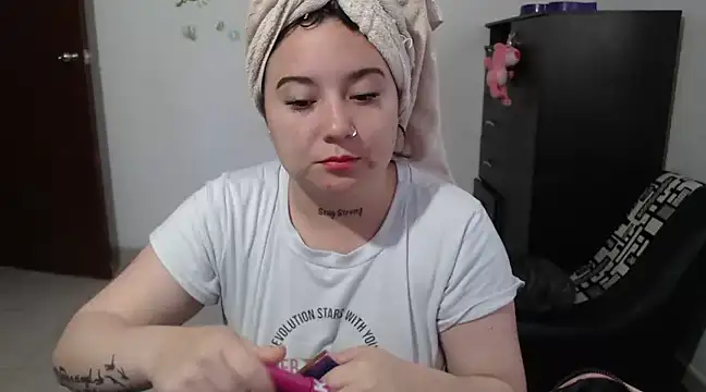 Snapshot of allison_11p chatting on January 2025 12:31:01 PM allison 11p online show from January 2025 12:31:01 PM