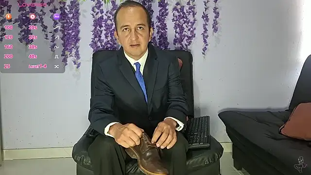 Snapshot of yazforeSolo chatting on February 2026 02:21:02 PM yazforeSolo online show from February 2026 02:21:02 PM