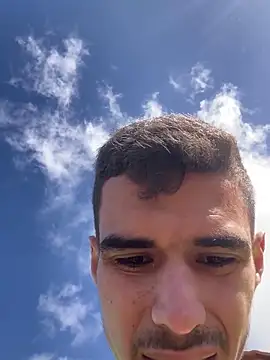 Snapshot of RicarBer chatting on February 2026 01:18:02 PM RicarBer online show from February 2026 01:18:02 PM