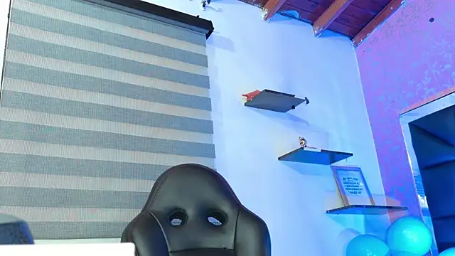 Sofia martiin online show from September 2025 03:10:02 AM