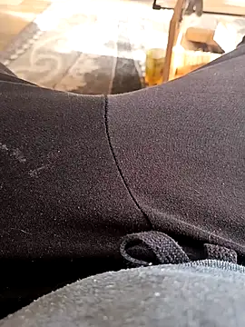 ich411983 online show from November 2025 10:04:02 AM