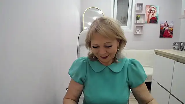 Snapshot of Milla_Cutie18 chatting on February 2026 05:14:02 AM Milla Cutie18 online show from February 2026 05:14:02 AM