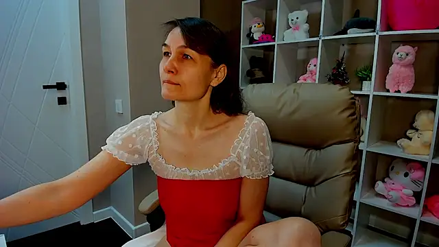 Snapshot of Lillian_White chatting on January 2025 01:11:01 AM Lillian White online show from January 2025 01:11:01 AM
