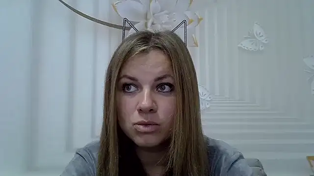 TinaFun4u online show from November 2025 08:24:01 AM