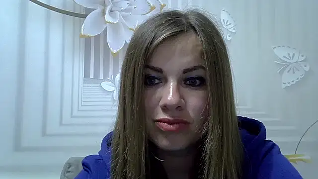Snapshot of TinaFun4u chatting on May 2026 08:18:02 PM TinaFun4u online show from May 2026 08:18:02 PM