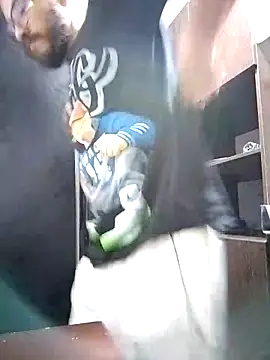 Snapshot of hairyserious chatting on March 2025 03:30:01 AM hairyserious online show from March 2025 03:30:01 AM