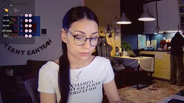 KatiKate online show from April 2026 05:18:01 PM