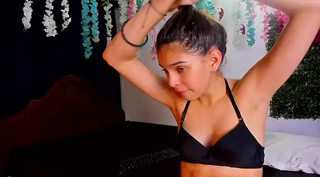 Snapshot of kattyandtom2 chatting on March 2025 09:39:02 AM kattyandtom2 online show from March 2025 09:39:02 AM