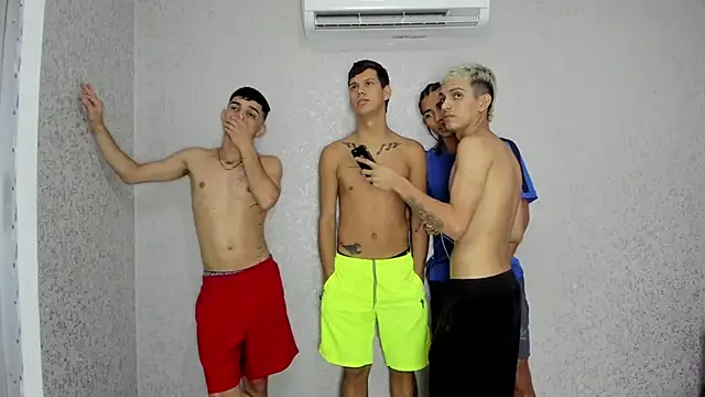 Snapshot of mckensy_sexxx18 chatting on December 2024 11:50:02 PM mckensy sexxx18 online show from December 2024 11:50:02 PM