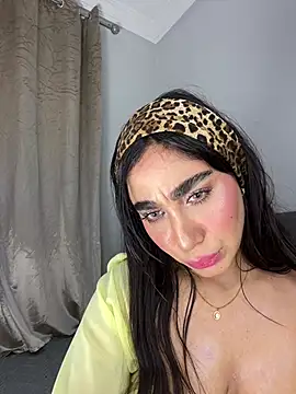 Meryem Queen online show from May 2026 01:56:02 AM