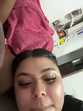 Snapshot of alissonfernandez_ chatting on January 2025 01:00:01 AM alissonfernandez online show from January 2025 01:00:01 AM