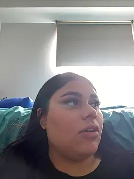 Snapshot of alissonfernandez_ chatting on January 2025 05:24:02 PM alissonfernandez online show from January 2025 05:24:02 PM