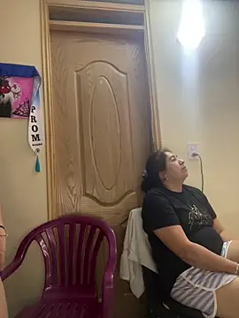 alissonfernandez  online show from April 2026 10:05:02 AM