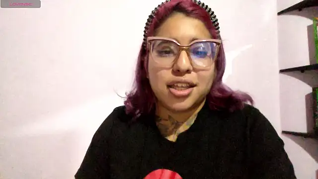 kittyjohns1 online show from December 2024 12:19:01 AM