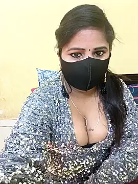 Snapshot of Simran-Kudi chatting on January 2025 04:55:01 AM Simran-Kudi online show from January 2025 04:55:01 AM